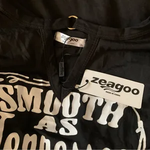 Zeagoo Smooth As Tennessee Whiskey Keyhole Sexy VNeck Country Music Graphic Tee thumbnail 4