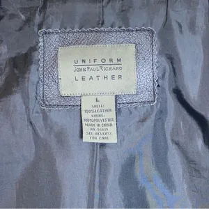 Vintage 90s Y2K Women's Black Genuine Leather Zip Front Biker Jacket thumbnail 6