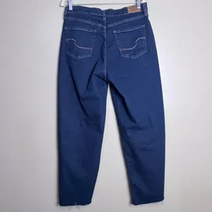 Signature by Levi Strauss Jeans 13 W31 Mid Wash High Rise Distressed Raw Hem thumbnail 2