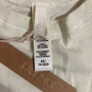 SKIMS Cotton Jersey T-Shirt XS thumbnail 5