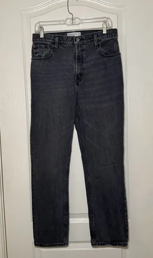 Abercrombie & Fitch 90s Straight Ultra High Rise Jeans 28 6S Washed Black thumbnail 2