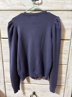 Boutique Sweater thumbnail 3