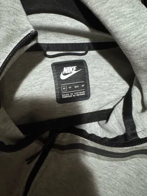 Women’s Nike Tech thumbnail 3