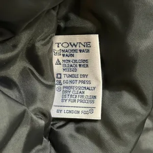Towne by London Fog Women's Puffer Jacket Size M Black Zip Snap Coat Unisex thumbnail 9