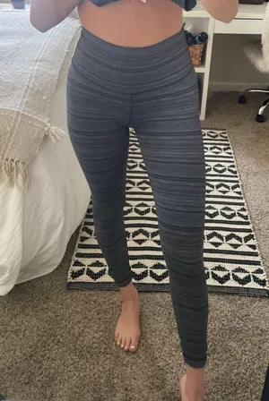 Lululemon Leggings 25” thumbnail 1