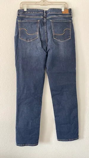 Levi Strauss Signature Jeans thumbnail 2