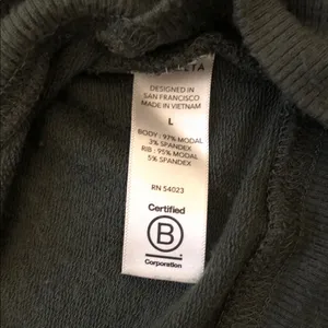Athleta Gray Long Sleeve thumbnail 3