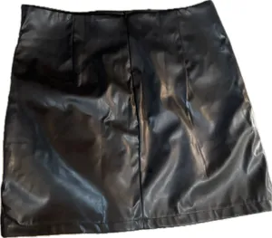SheIn Pleather skirt thumbnail 2