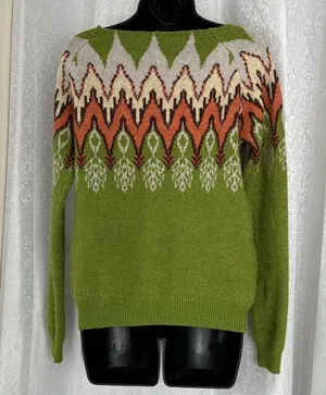 SOFT GREEN SWEATER SZ: S thumbnail 2