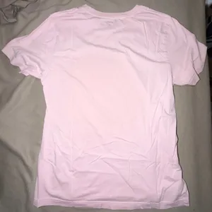 Hurley Women's Short Sleeve Graphic Logo T-Shirt Light Pink Size Large thumbnail 4