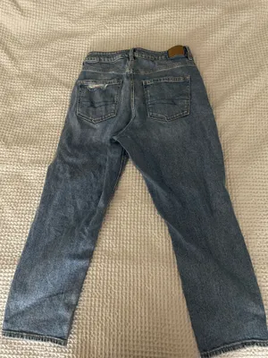 American Eagle Distressed Mom Jeans thumbnail 2