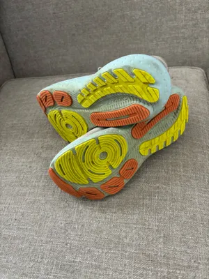 Brooks Glycerin Running Shoes thumbnail 3