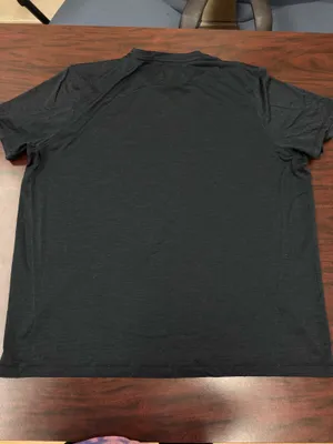 Under Armour Mens Loose Fit Heatgear Black Short Sleeve Tee Size X-Large thumbnail 3