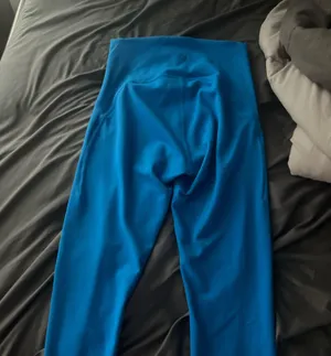 Lululemon Poolside  Leggings thumbnail 4