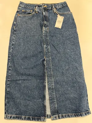 Mango Denim Midi Skirt NWT Medium with slit  thumbnail 2