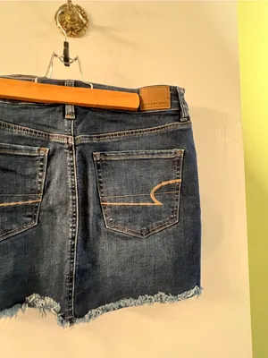 American Eagle Women’s Size 10 Hi-Rise Mini Skirt Denim Jean Cut‎ Off Dark Wash thumbnail 7