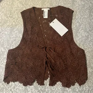 Zara Top thumbnail 1