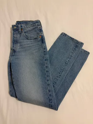 Levi’s 501 Straight Jeans thumbnail 1