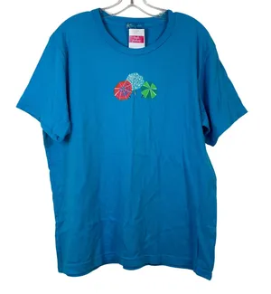Fresh Produce Womens Scoopy Crew T-Shirt‎ Blue Beach Umbrella Graphic Large NWT thumbnail 1