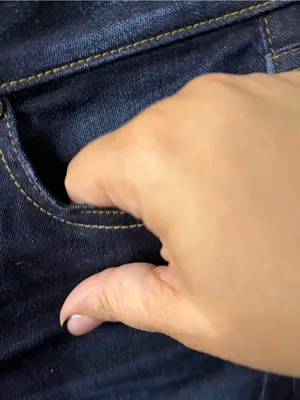 Joe’s Jeans Starlet Slim Mini Bootcut Victoria Wash Dark Denim Jeans thumbnail 5