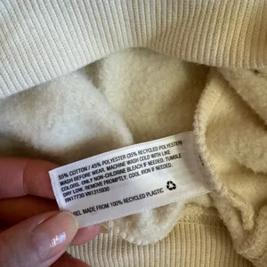 Cream Cropped Cotton Crewneck Sweatshirt Size Medium thumbnail 6