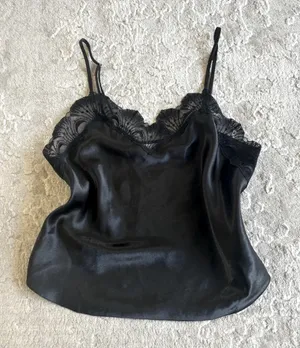 Vintage Victoria’s Secret gold label black silky lace trimmed camisole tank top thumbnail 1