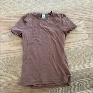 Victoria's Secret pink base stretch Brown shirt thumbnail 2