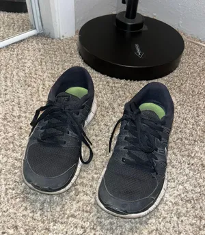 Nike Running Shoes thumbnail 3