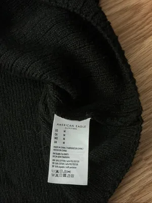 American Eagle Outfitters Ribbed Off-the-Shoulder Sweater Size Medium thumbnail 6