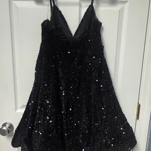 Stacees Black Sequin Dress size 16 thumbnail 5