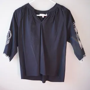 Solitaire Black Linen Blend V-Neck Shirt Embroidered Artisan Blouse‎ Artsy Boho thumbnail 1