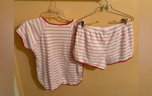 Lake pink & white striped tee & shorts pajama set thumbnail 4