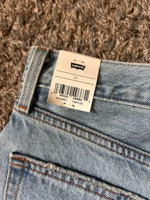 Levi’s Skirt thumbnail 3