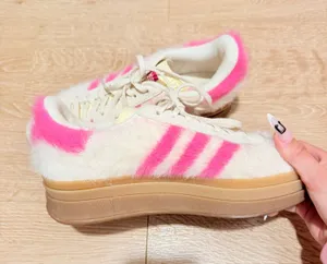 Adidas Limited Edition Sneakers gazelle thumbnail 1