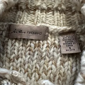 Women’s ie relaxed Beige/Brown Striped Chunky-Knit Button Front Cardigan S thumbnail 3