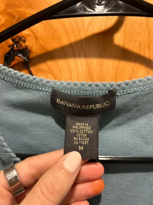 Banana Republic Top  thumbnail 2