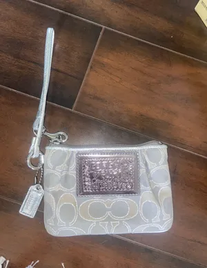 Coach Wristlet thumbnail 1