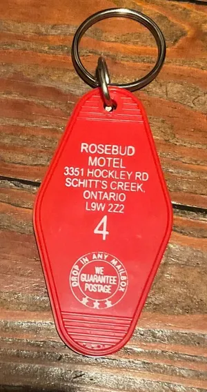 Schitt’s Creek Rosebud Motel Keychain NWT thumbnail 1