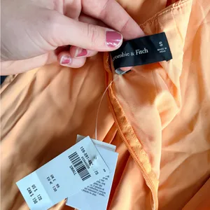 Abercrombie and Fitch Yellow Lace Up Back Midi Dress with Tags thumbnail 3
