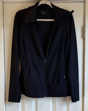 Xersion | Basic Black Zip Up Running Exercise Jacket w/ Thumb Holes Size Medium thumbnail 1