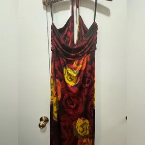 Alice + Olivia Silk V-Neck Halter Top Maxi Dress Red Orange Roses Size Large thumbnail 6