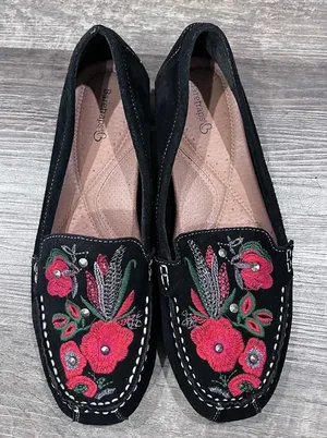 FINAL PRICE Baretraps Otella Black Leather Suede Embroidered Women's Loafers thumbnail 1
