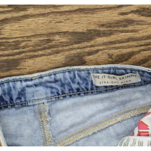 Guess 81 Womens The It Girl Distressed Skinny High Rise Jeans Light Blue 25 thumbnail 6