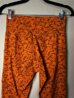 REI Co-Op Take Your Time Orange Brown Leaf So Soft 7/8 Pockets Athletic Leggings thumbnail 8