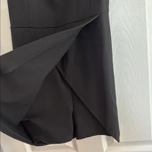 Elegant Black Women's Dress thumbnail 3