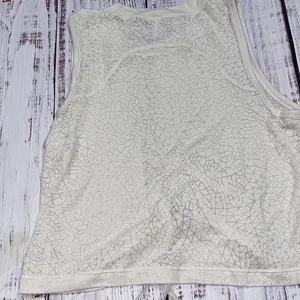 Lululemon athletic top thumbnail 5