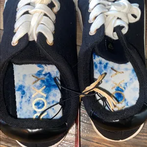 Roxy black and white canvas shoe size 8 thumbnail 4