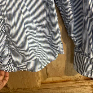 Tommy hilfiger button down shirt women’s‎ size M thumbnail 3