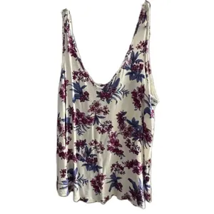 American Eagle Soft & Sexy Crepe‎ Floral Pattern Sleeveless Size M Top thumbnail 4
