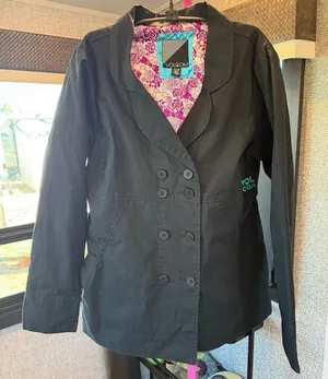 Volcom Women's Black Blazer with Floral Lining XL thumbnail 1